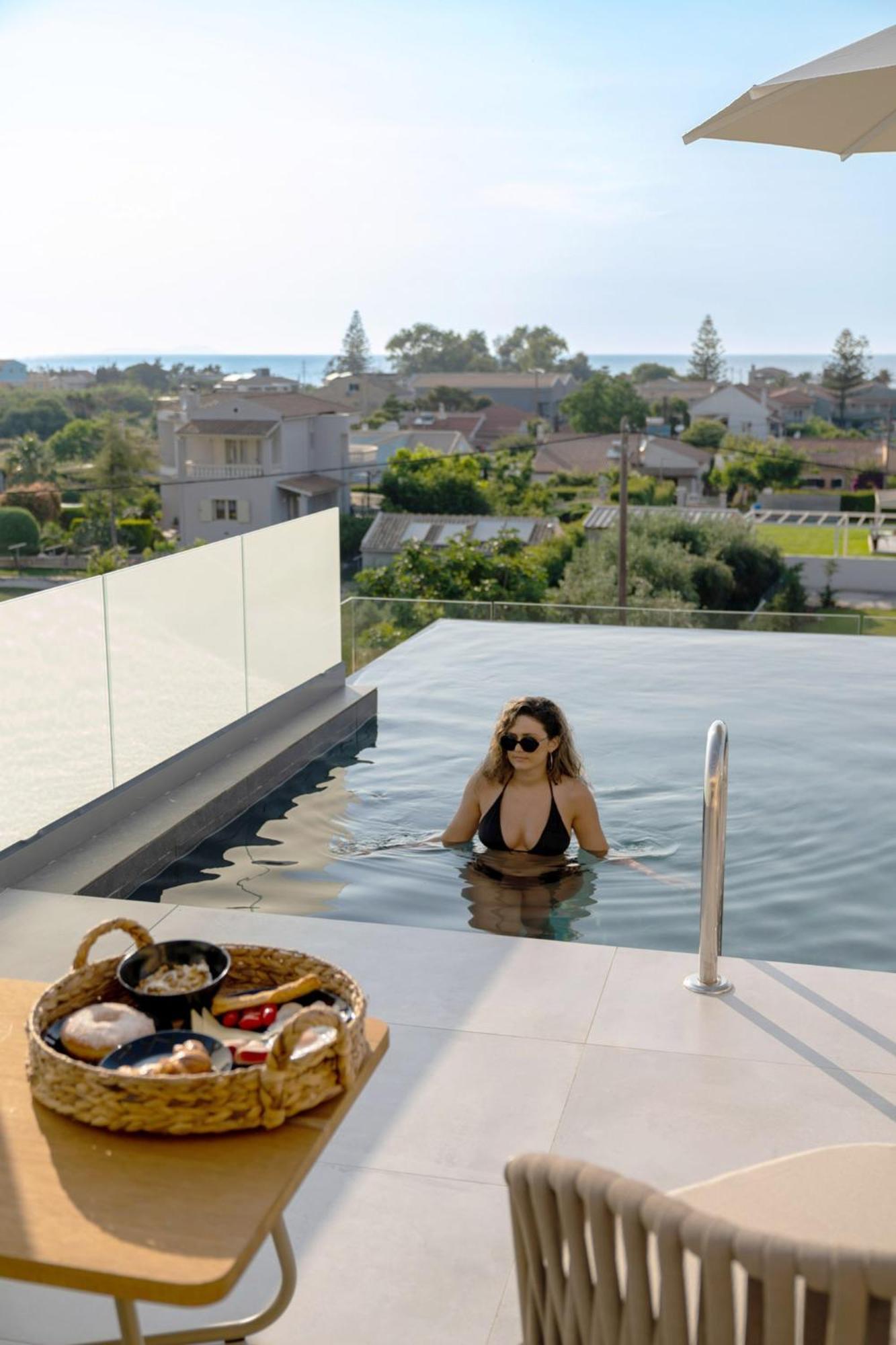 Thimios Suites Adults Only Aharávi Kültér fotó
