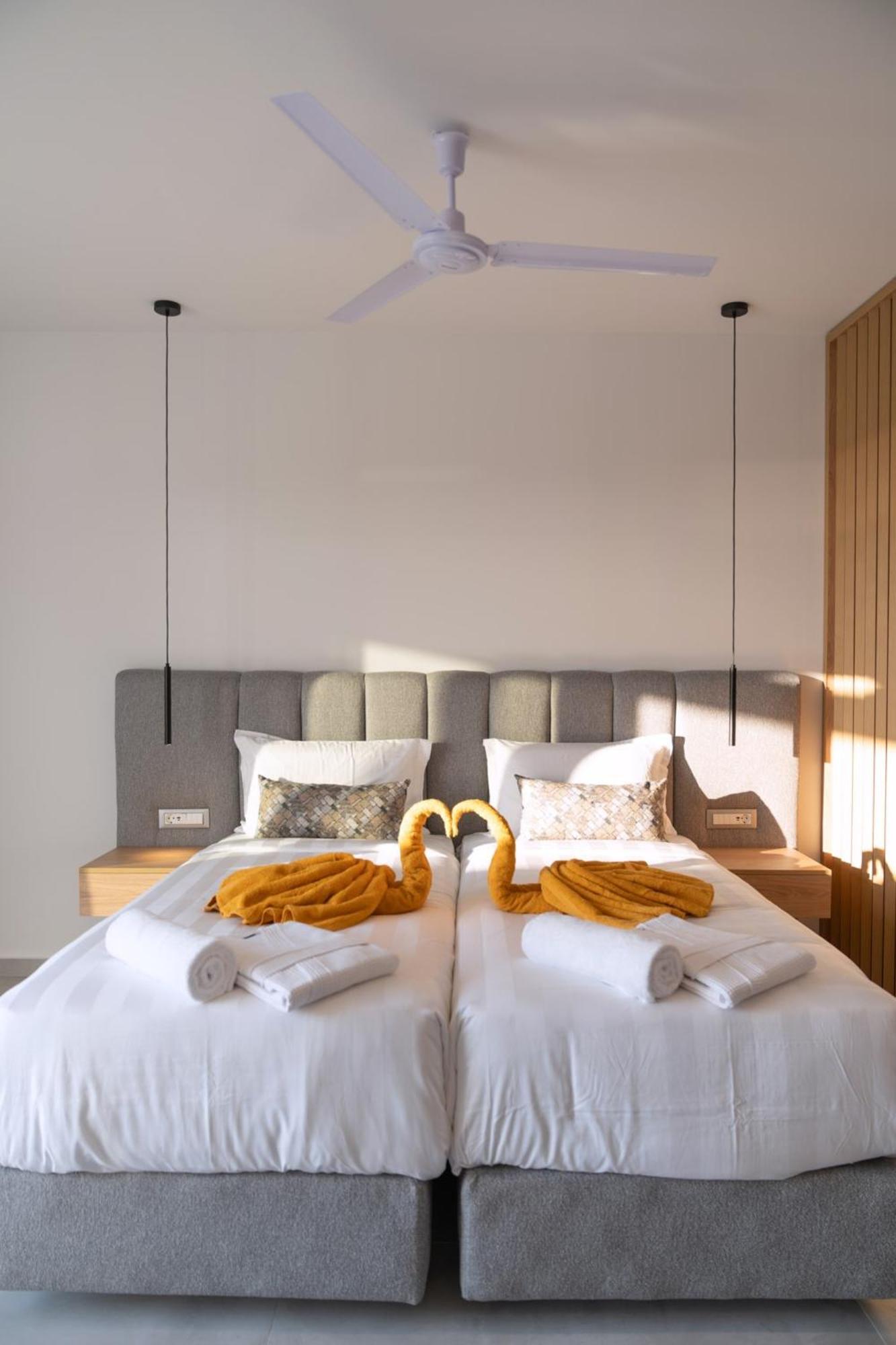 Thimios Suites Adults Only Aharávi Kültér fotó